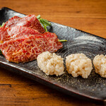 3 types of Yakiniku (Grilled meat) nigiri (meat/red meat)