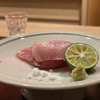 東茶屋 なかむら - めじ鮪(20kg
