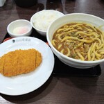 CoCo壱番屋 - カレーうどん大盛りとライス大盛り+半熟たまごセットとロースカツトッピング