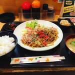 鉄板居酒屋OHANA - 焼きそば定食