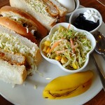 るるかふぇ - 単品カツサンドです(*≧∀≦*)バナナも半分付いてます➰(o^∀^o)