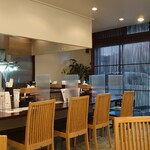 貝出汁らぁ麺 燈や - 内観