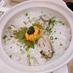 生牡蠣と極み牛タン ROYALGOD - 