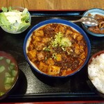 蜀味軒 - ランチ、麻婆豆腐定食750円