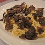 アンティカ オステリア カルネヤ - 【2013.1.22】トリュフのパスタ