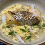 食堂こなん - 焼き物 太刀魚 筍 白魚の卵綴じ