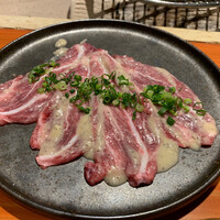 焼肉牛匠 新 - 