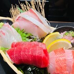 Special selection of sashimi set meal with salad