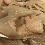 麺匠 清兵衛 - ワンタンの中身