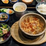 Toyamaguchibarubabakkasu - 牛スジ旨辛地獄煮込み定食