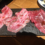 Yakiniku Horumon Juuya - 大トロカルビ、ササバラ、カイノミ