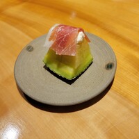南渋谷 なみの上 - お通し 生ハムメロン