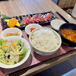 焼肉 桜咲 - 和牛カルビランチ…1480円