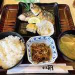 かど新 - 焼魚定食(サバ、ご飯少なめ)_¥930