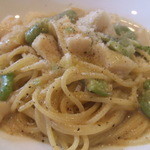 オステリア・マンジャベーネ - ランチ共通パスタ　ホタテとそら豆