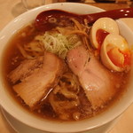 麺や 七彩 - 喜多方手切りらーめん・煮玉子