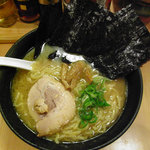 豚骨醤油らーめん　琢丸 - 琢丸ラーメン（680円）