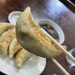 仁康 - 重いけどリフトアップ。端を噛むと反対側から肉汁〜