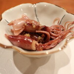 ともえ寿司 - お通し（ホタルイカ）」