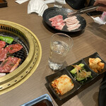 Honkaku Yakiniku Kazokutei Kanro - 