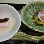 指宿フェニックスホテル - 赤嶺豆腐には土筆が‥。右は鰹のサラダ仕立て。