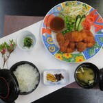ふるさと日南邑 - 大山どりのチキンカツ定食