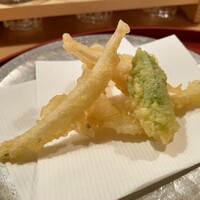 出逢ひ茶屋 おせん - 白魚とつぼみ菜の天ぷら