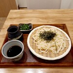 うどん土間 - ざるうどん 600円