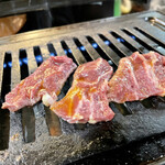 安兵衛 - ツラミ 焼きやき〜