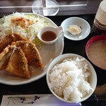 海花 - アジフライ定食
