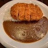 インドのとなり - カツカレー　968円(税込)　＋　2倍辛　22円