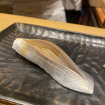 鮨 とかみ - ヤバイ。見ても思い出せない。。。コハダ、、、だよな。めっちゃ飲みまくってました