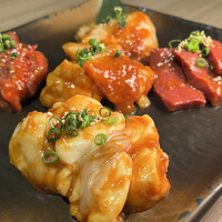 近江うし 焼肉 にくTATSU 青山本店 - 