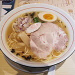 コーチン専科　ここから - 鶏醬油ラーメン 800円