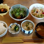 お食事処 みらい屋 - 料理写真:本日の魚料理(カンパチのみぞれあんかけ)(税込1000円)