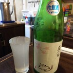 金町製麺 - 日本酒「萩の鶴さくら猫うすにごり」