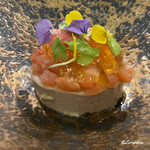 カーサ・デル・チーボ - 桜鱒のスフォルマ―トとトマトのジュレ