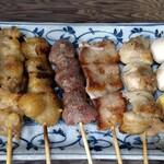 Yakitori Yasubee - かわ、軟骨、テール、砂ずり、豚バラ、ももネギ、うずら卵