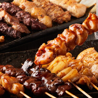 【博多的美食】著名的炭烤土鸡、内脏火锅等各种菜肴！