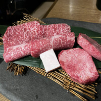 炭火焼肉 日本橋イタダキ - 