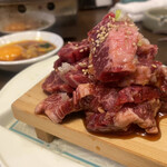 Tare Yakiniku Kinnikuya - 名物！金肉屋上ハラミ　無料大盛り