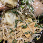 麺屋 タカモト - 粉チーズに鰹の魚粉、唐辛子マヨでジャンキーへの階段を登る☆