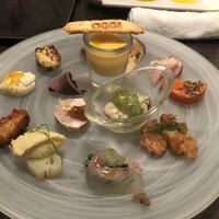 オッジ ダルマット 西麻布店 - 