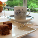 佛蘭西料理 名古屋 - 珈琲とお茶菓子
      2022/3 by みぃこのごはん日記