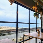 THE FANTASTIC BURGER - 