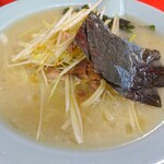 ラーメンショップ 沼目店 - ネギラーメン(アップ)