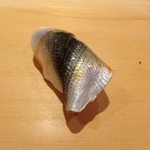 すし 豊倉 - 〆て一日目のコハダを
      出していただきましたが
      一日目のくせに
      メチャメチャ旨い〜
      ☆*:.｡. o(≧▽≦)o .｡.:*☆