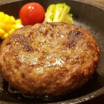 肉食家さんのハンバーグ にくきゅうグリル - 