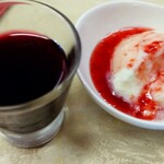 旅行人山荘 - ブルーベリー酢にヨーグルト