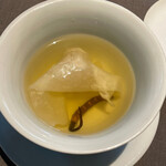 茶禅華 - 雉のスープ　ワンタン　茸〜冬虫夏草